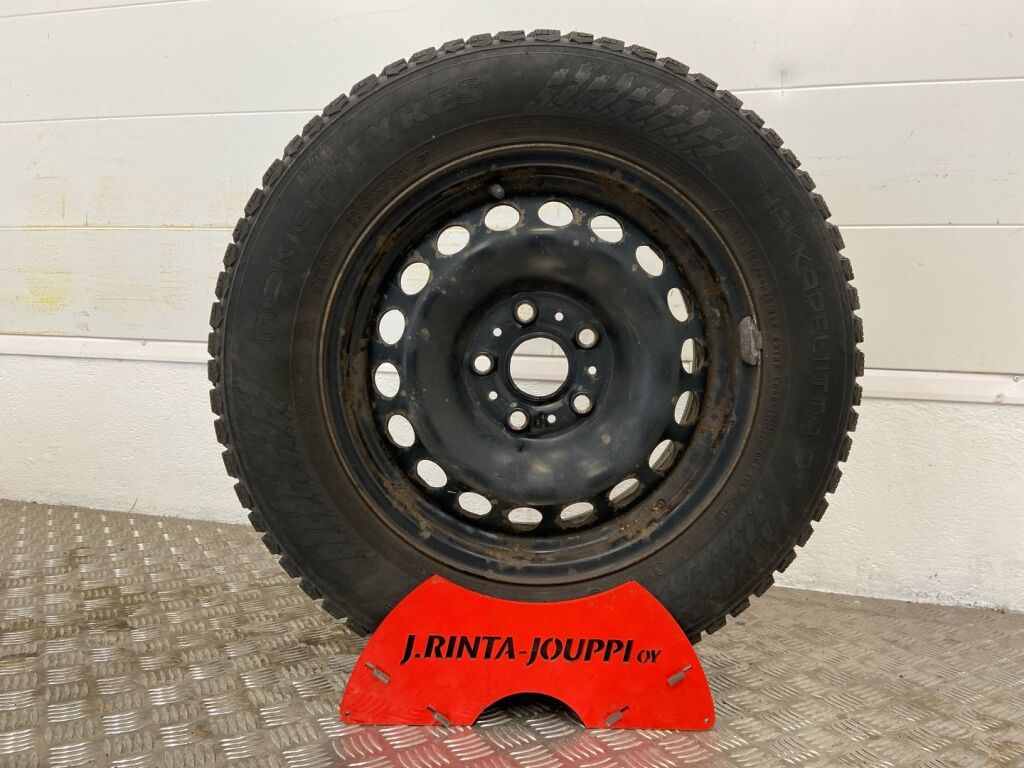 Volkswagen Golf 2018 Punainen