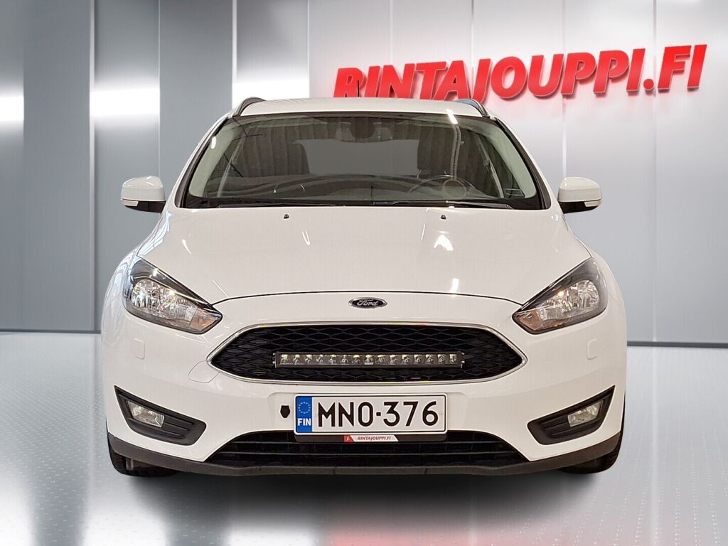 Ford FOCUS 2018 Valkoinen