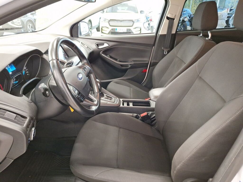 Ford FOCUS 2018 Valkoinen