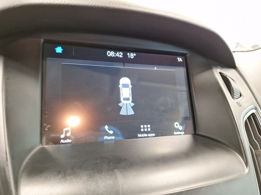 Ford FOCUS 2018 Valkoinen