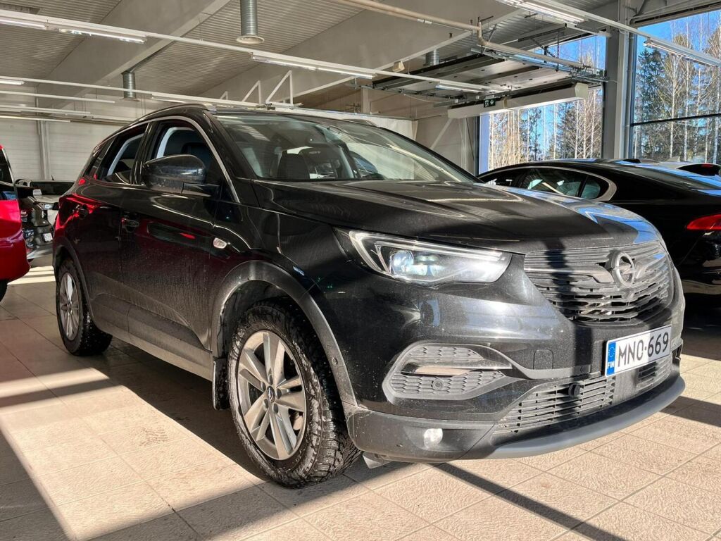 Opel Grandland X 2018 Musta