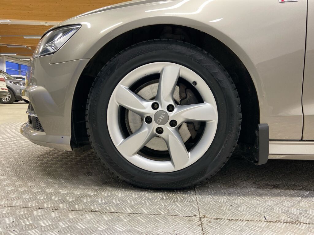 Audi A6 2018 Ruskea (beige)