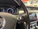 Volkswagen Passat 2018 Sininen