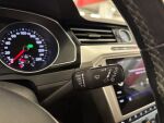 Volkswagen Passat 2018 Sininen