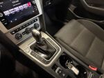 Volkswagen Passat 2018 Sininen