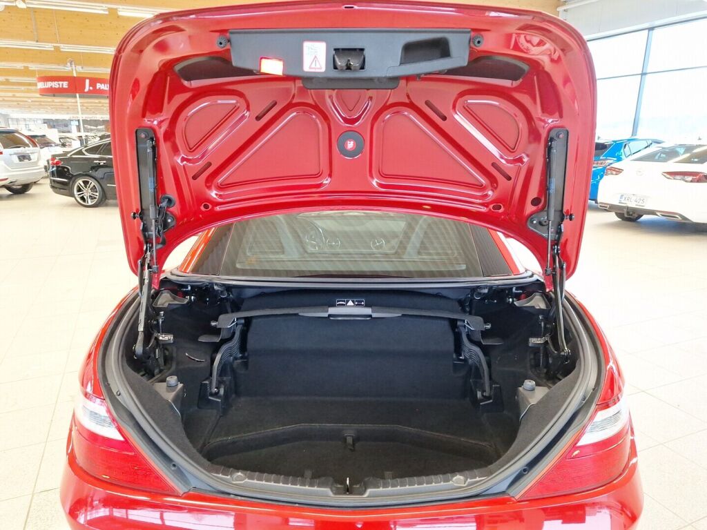 Mercedes-Benz SLK 2011 Punainen