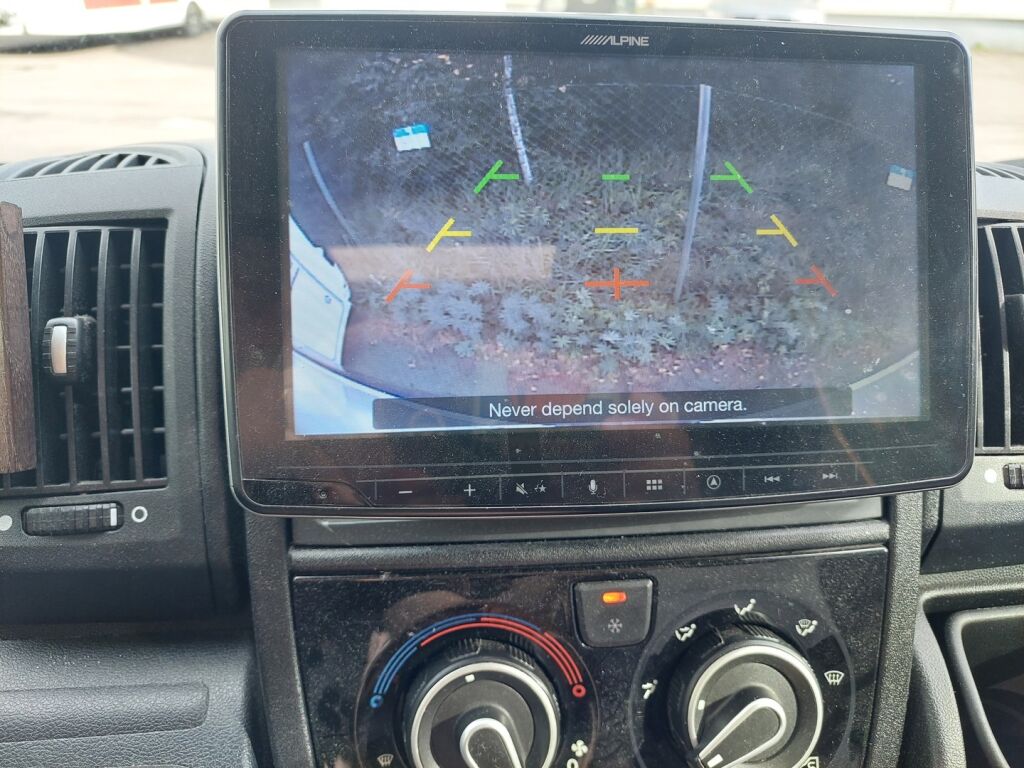 Weinsberg CaraBus 600 Fire Edition 2018 Valkoinen
