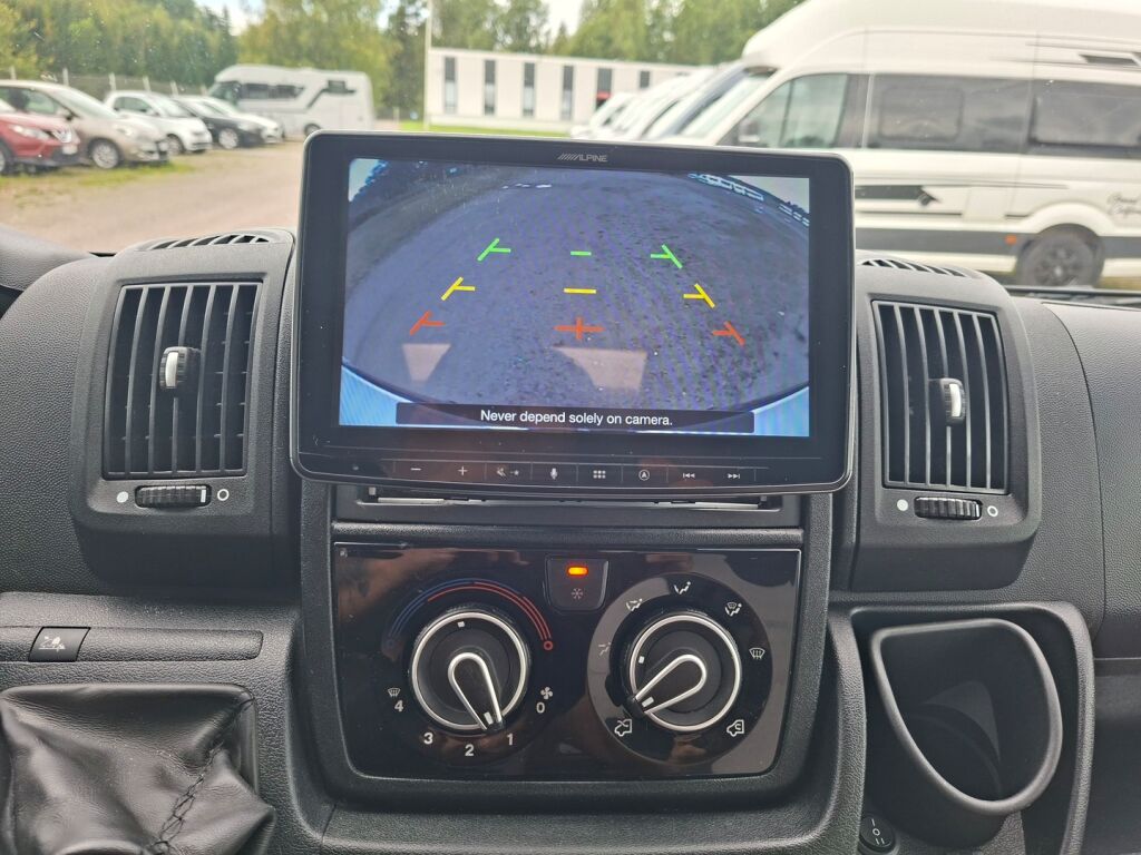Weinsberg CaraBus 600 Fire Edition 2018 Valkoinen