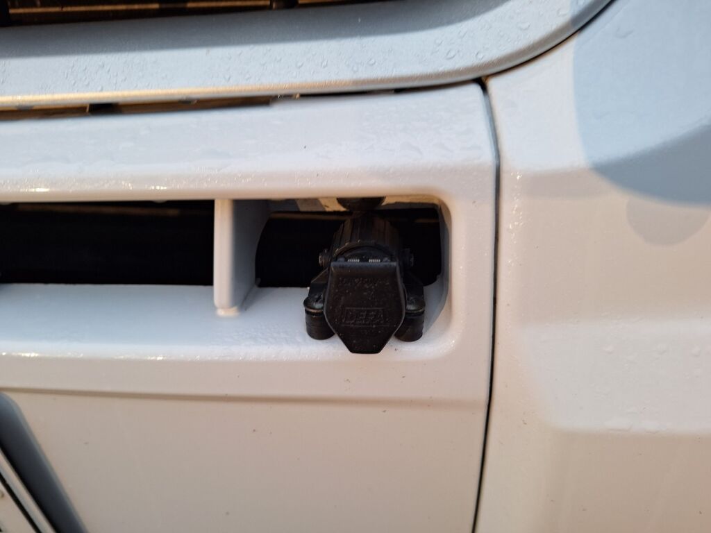 Weinsberg CaraBus 640 Edition FIRE 2018 Valkoinen