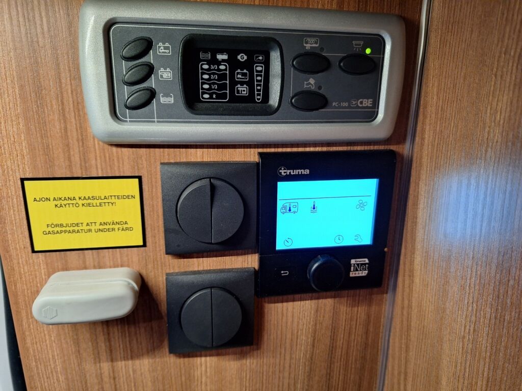 Weinsberg CaraBus 640 Edition FIRE 2018 Valkoinen