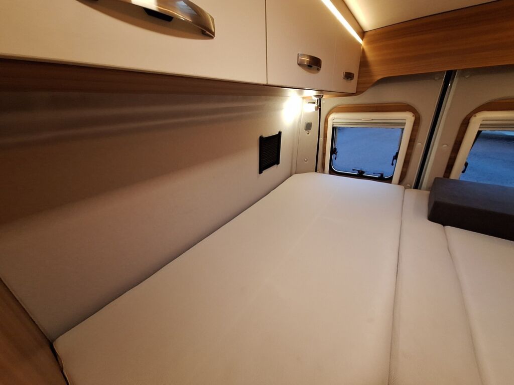 Weinsberg CaraBus 640 Edition FIRE 2018 Valkoinen