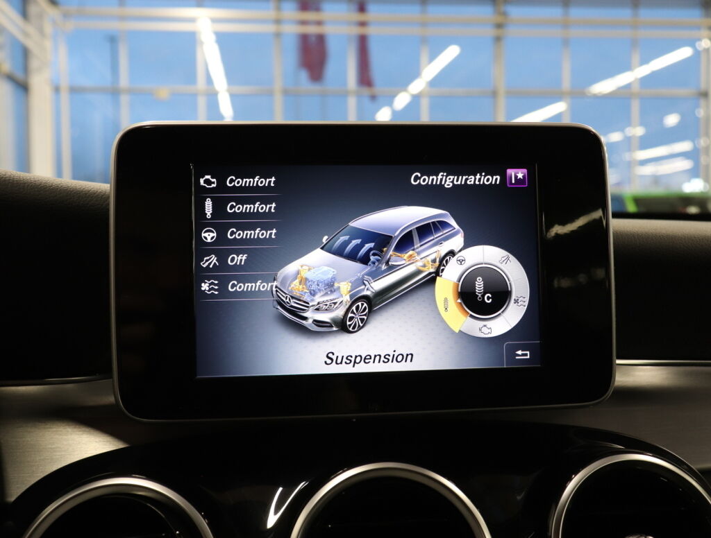 Mercedes-Benz C 2018 Harmaa