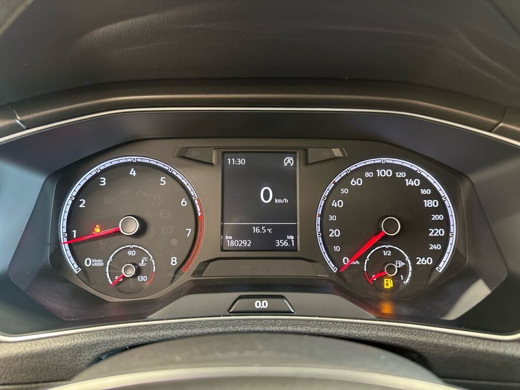 Volkswagen T-Roc 2018 Valkoinen