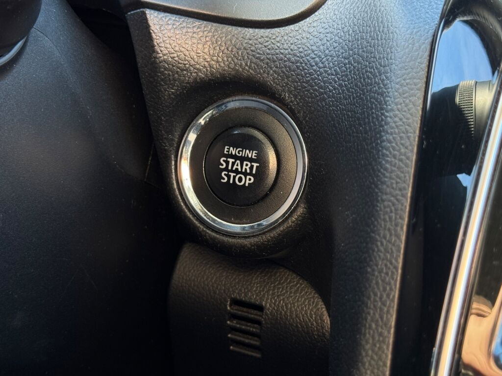 Suzuki Swift 2018 Punainen
