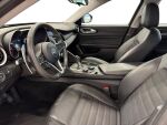 Alfa Romeo Giulia 2018 Musta