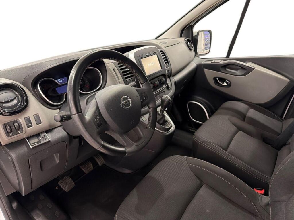 Nissan NV300 2018 Valkoinen