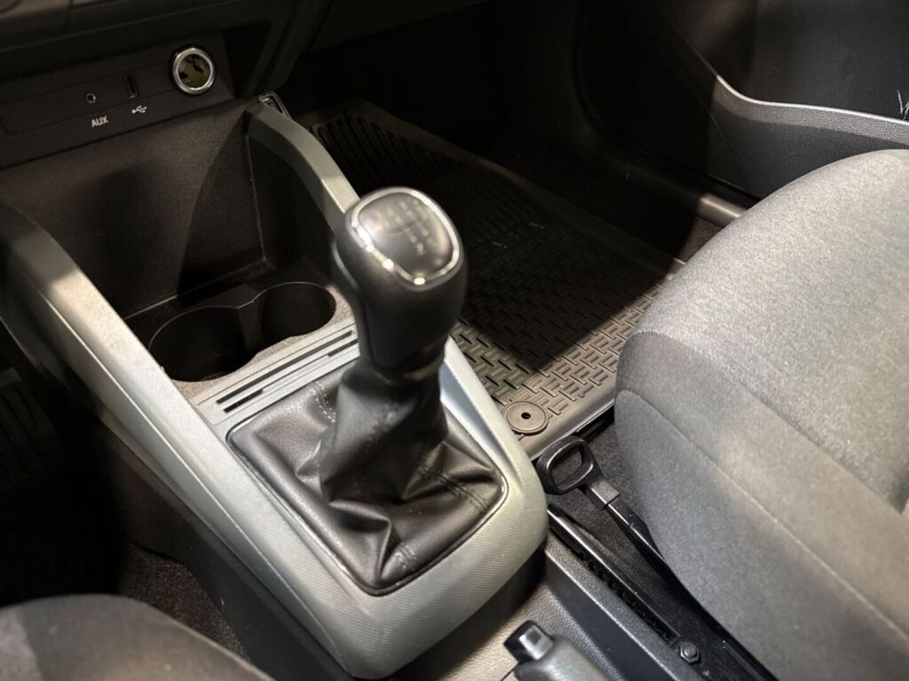 Skoda Fabia 2018 Harmaa