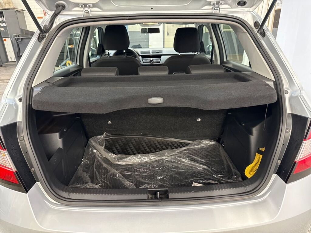 Skoda Fabia 2018 Harmaa