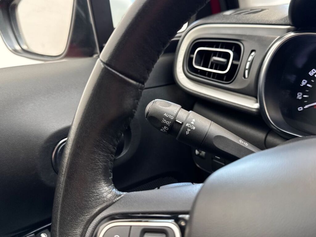 Citroen C3 2018 Punainen