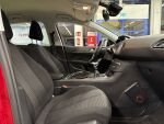 Peugeot 308 2018 Punainen