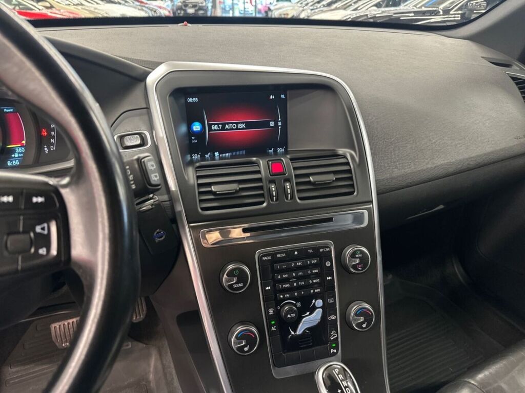 Volvo XC60 2014 Harmaa