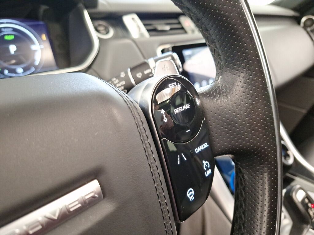 Land Rover Range Rover Sport 2019 Punainen