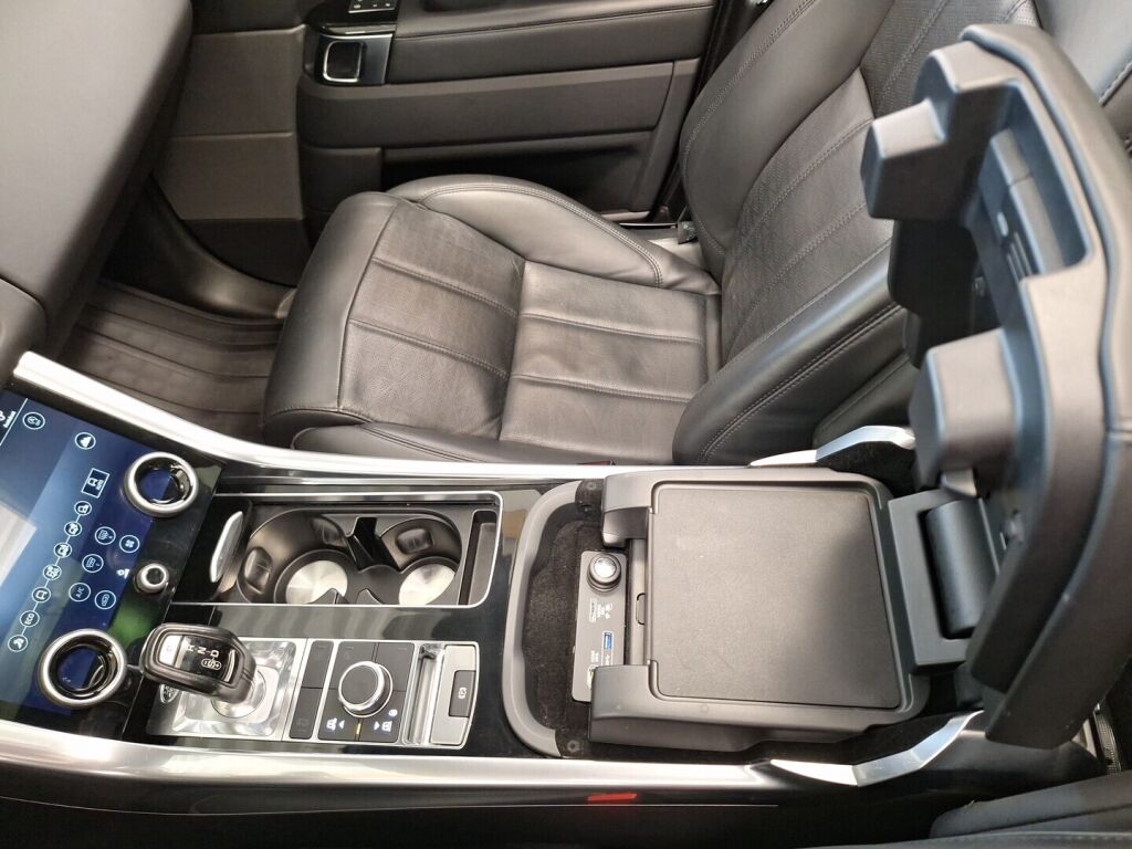 Land Rover Range Rover Sport 2019 Punainen