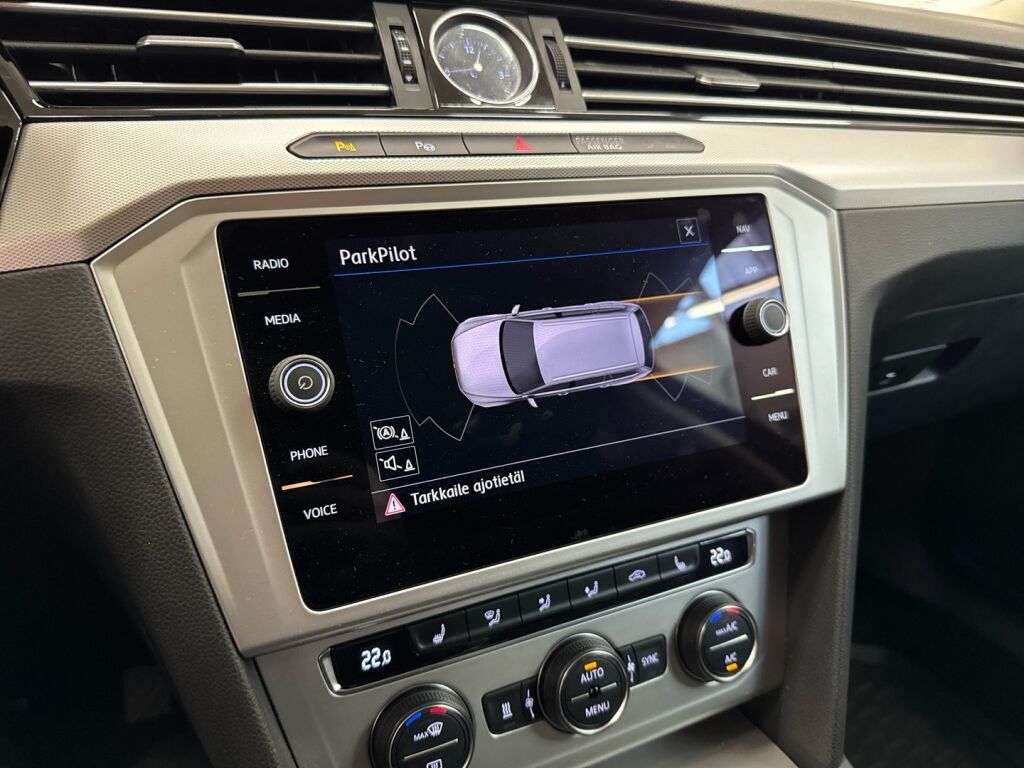 Volkswagen Passat 2018 Harmaa