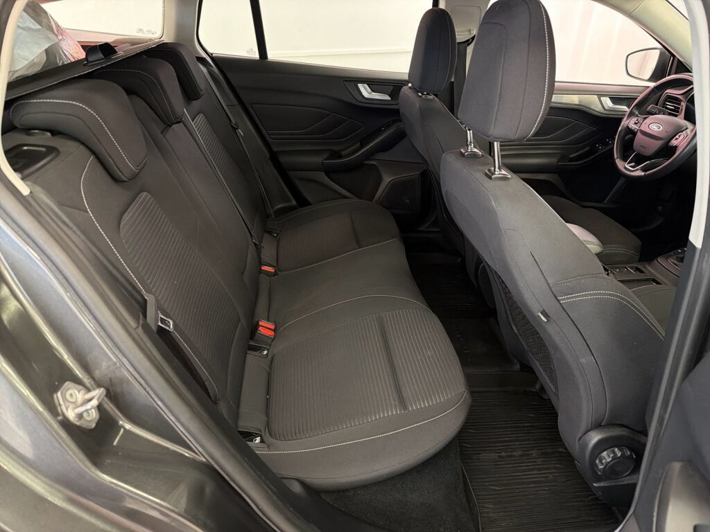 Ford Focus 2019 Harmaa