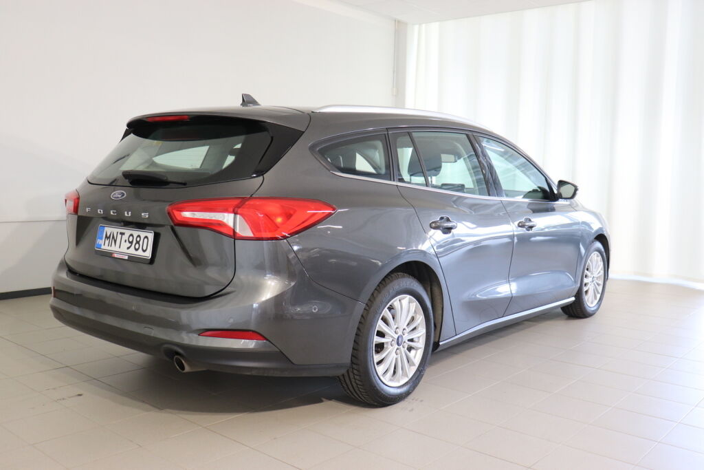 Ford Focus 2019 Harmaa