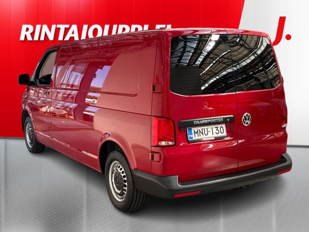 Volkswagen Transporter 2020 Punainen