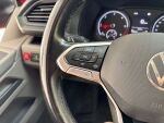 Volkswagen Transporter 2020 Punainen