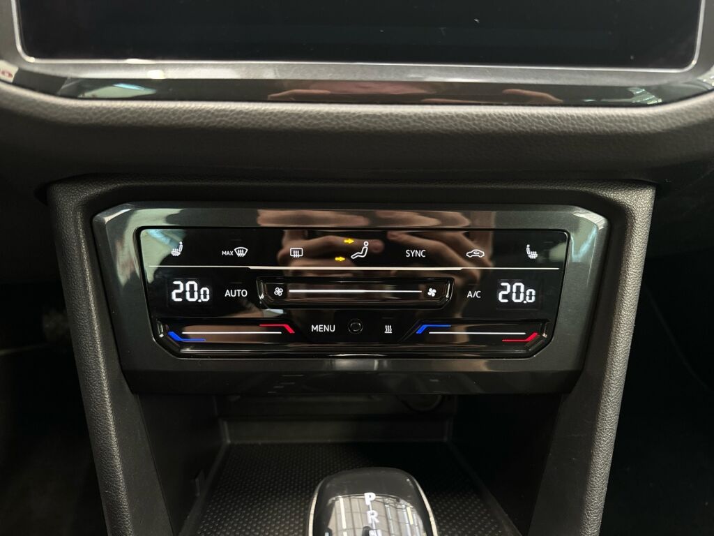 Volkswagen Tiguan 2021 Hopea