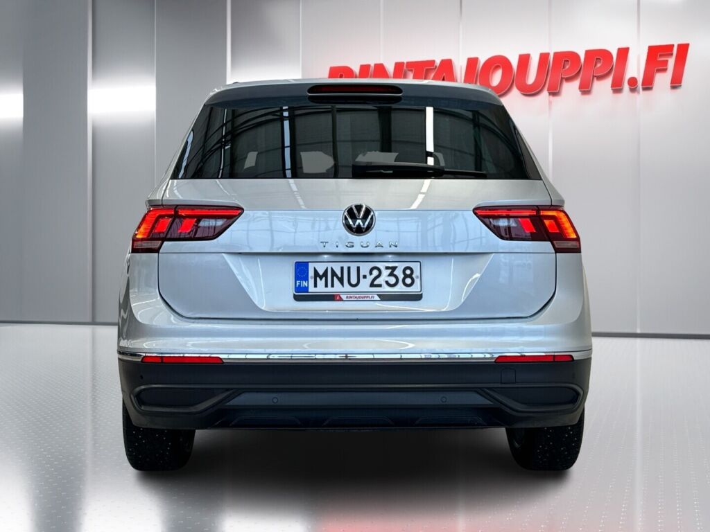Volkswagen Tiguan 2021 Hopea