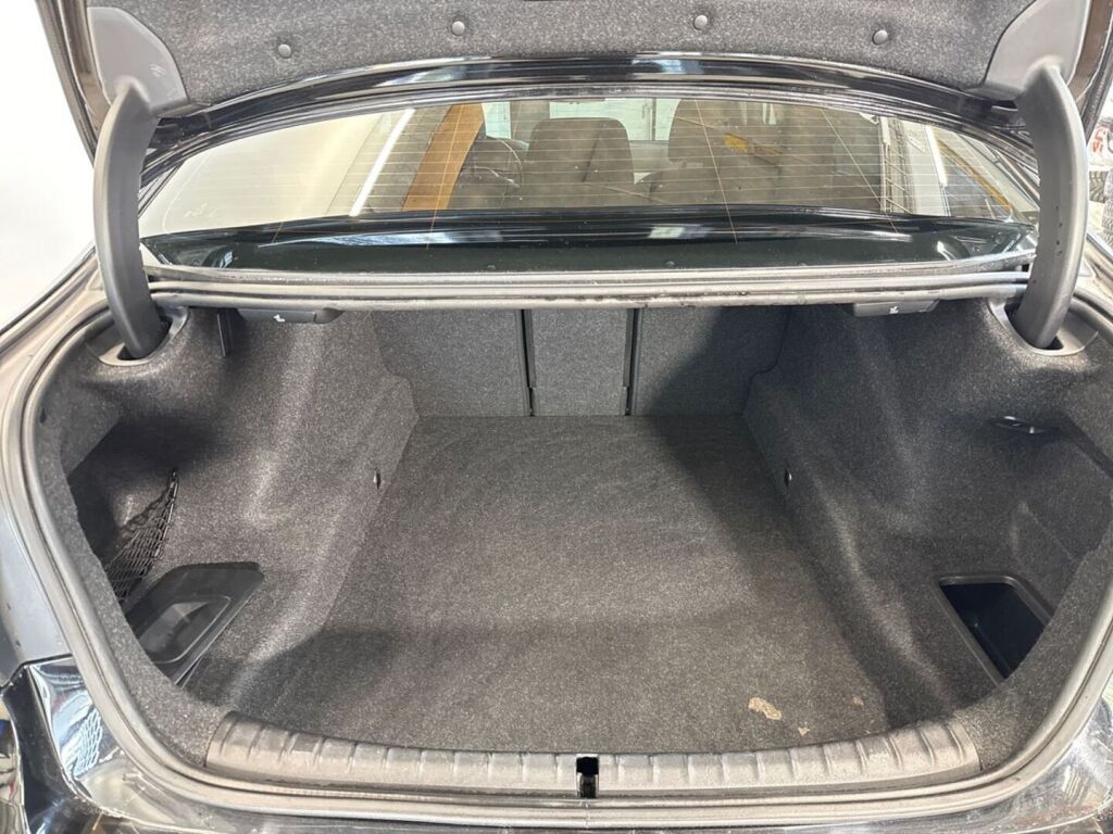 BMW 520 2021 Musta