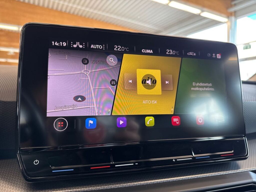 Seat Leon Sportstourer 2021 Musta