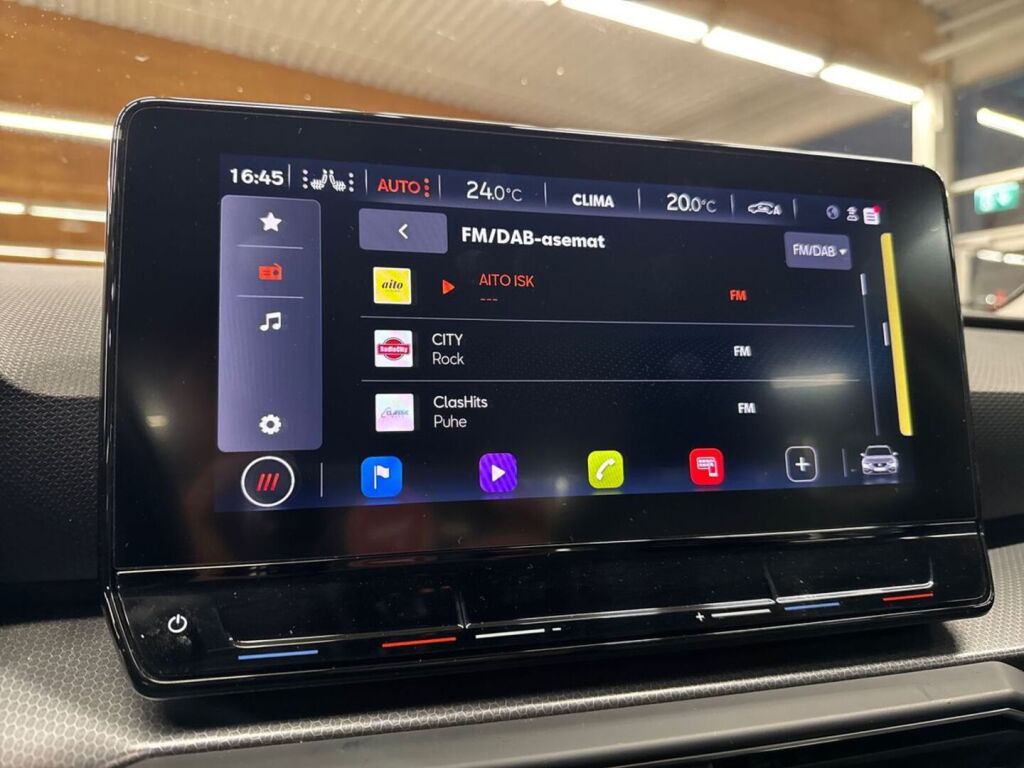 Seat Leon Sportstourer 2021 Musta