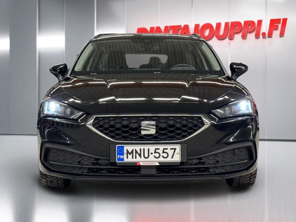 Seat Leon Sportstourer 2021 Musta