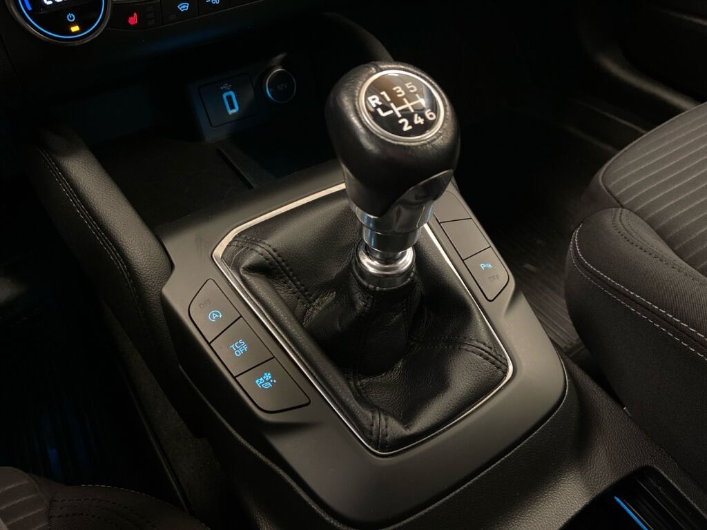 Ford Focus 2019 Harmaa