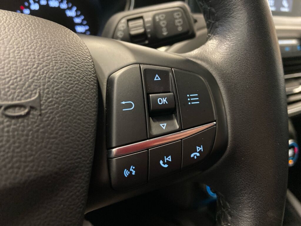 Ford Focus 2019 Harmaa