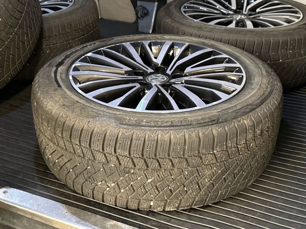 Volkswagen Transporter 2019 Harmaa