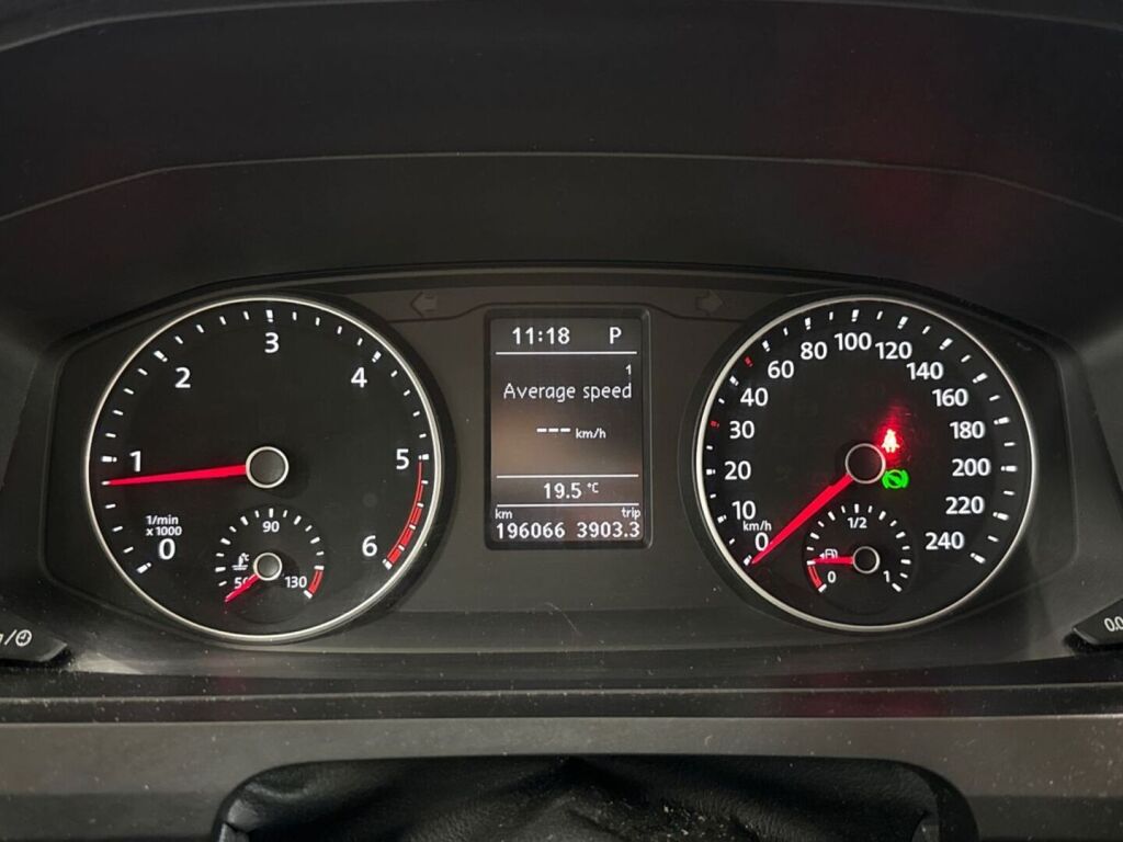 Volkswagen Transporter 2019 Harmaa