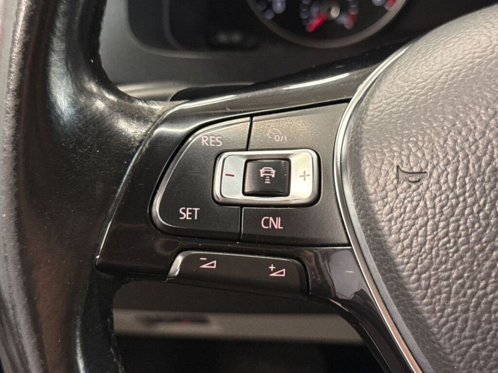 Volkswagen Transporter 2019 Harmaa