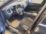 Volvo XC60 2018 Musta