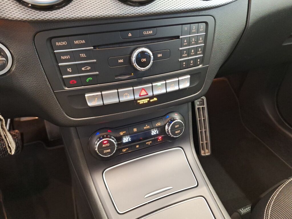 Mercedes-Benz B 2015 Valkoinen