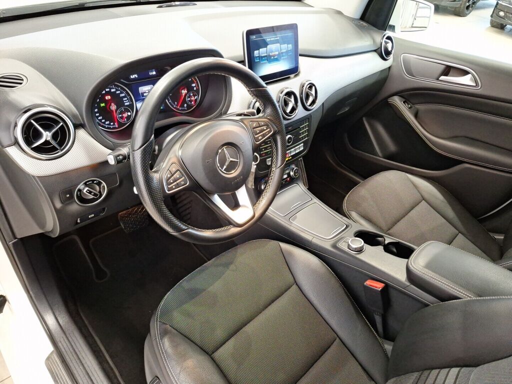 Mercedes-Benz B 2015 Valkoinen