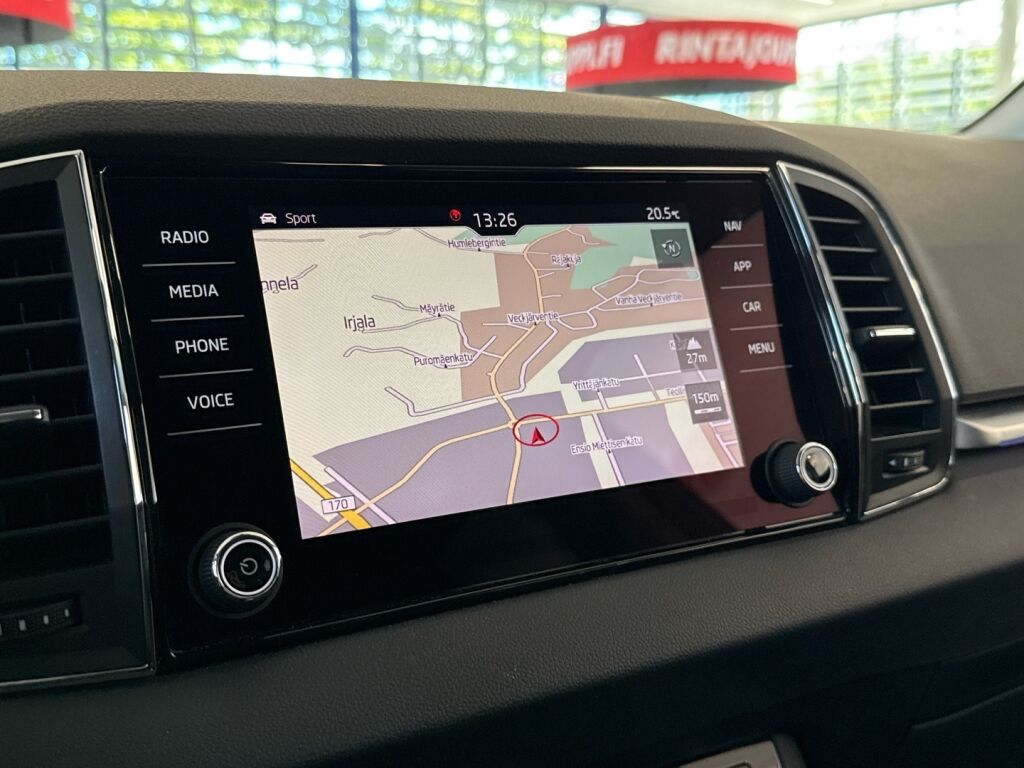 Skoda Karoq 2019 Musta