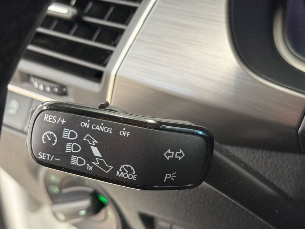 Skoda Fabia 2018 Valkoinen