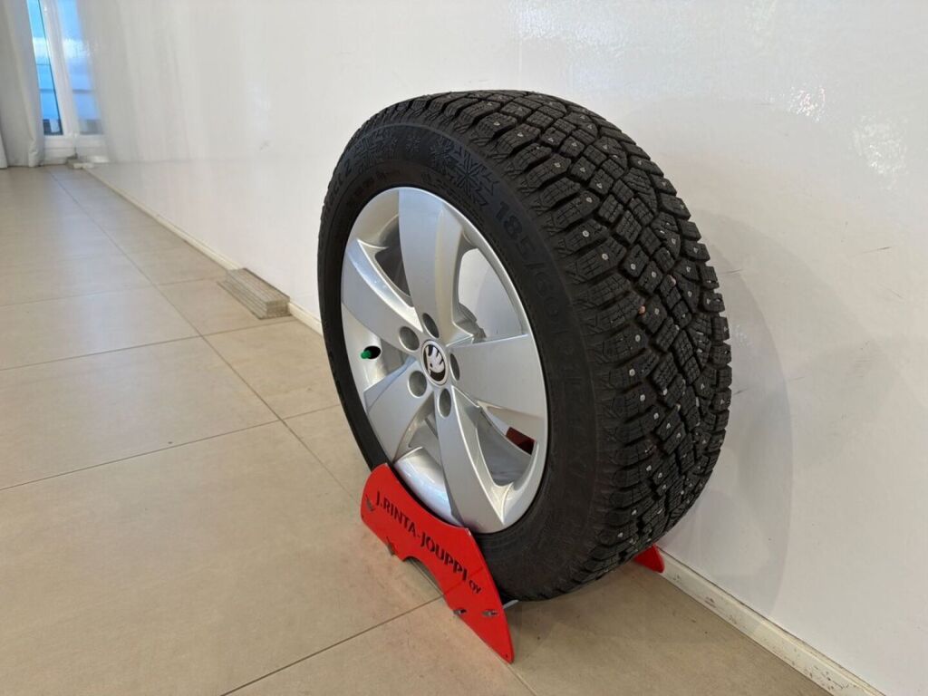 Skoda Fabia 2018 Valkoinen