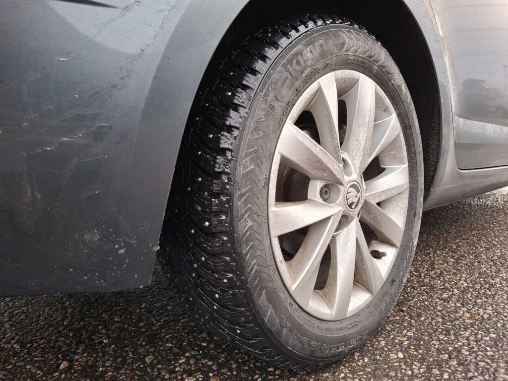 Skoda Octavia 2019 Harmaa